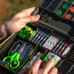 Korda Tackle Box -KORA Winkel c4238038b6f5485bb99d0ca35e46439b